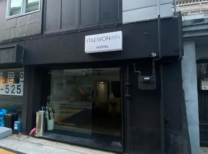Itaewon Hostal *